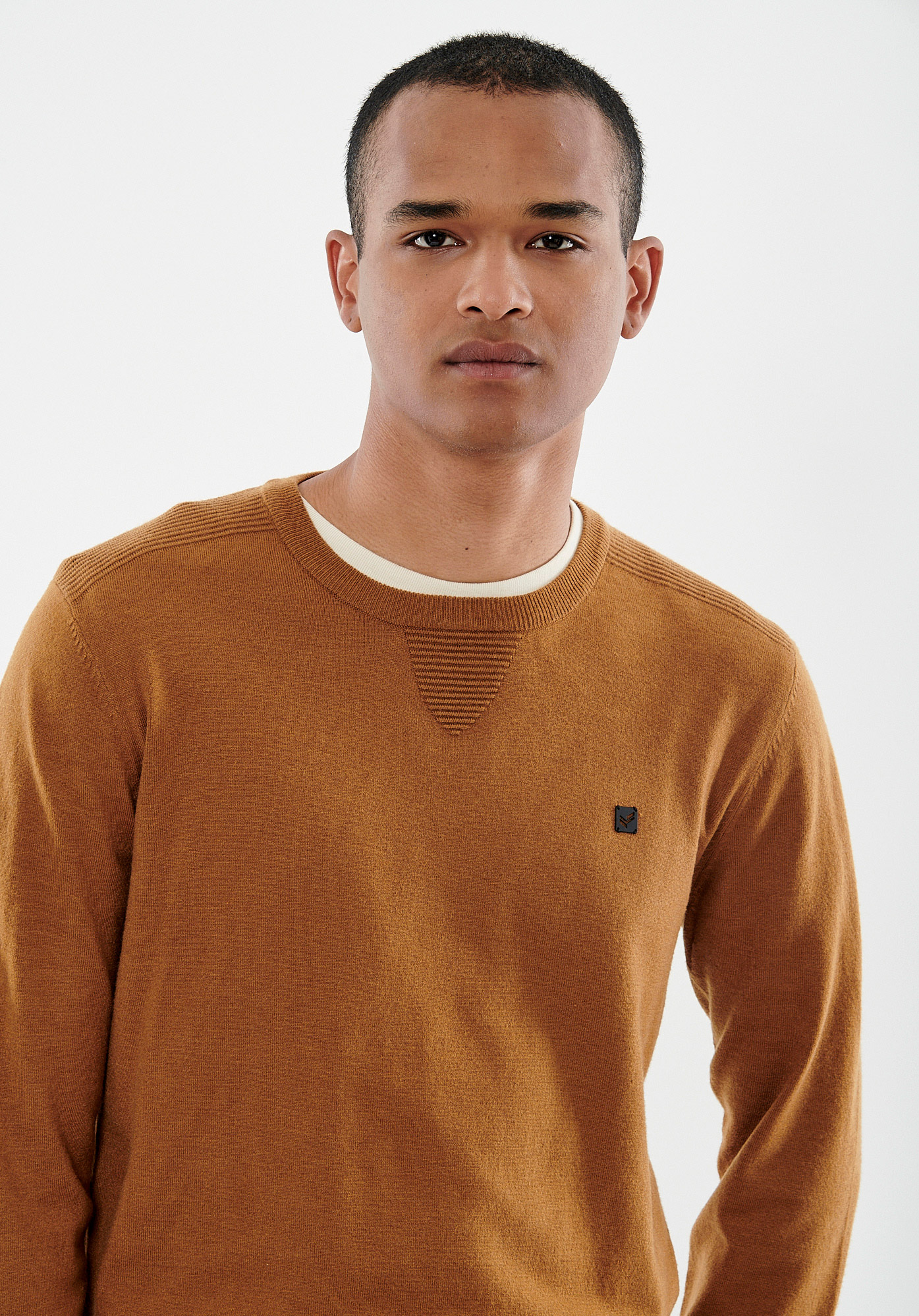 Mens brown crew neck jumper store